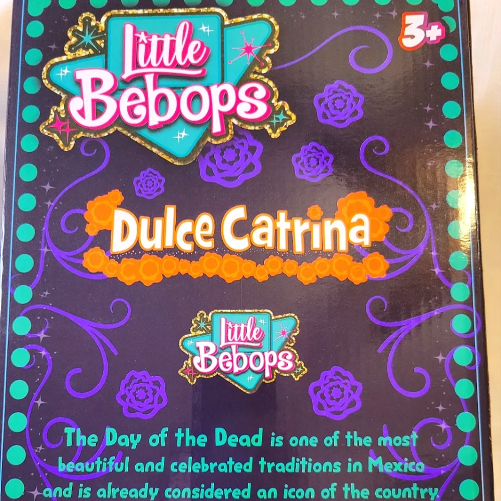 New Dulce Catrina Doll. Beautiful Dia De Los Muertos Doll in Cute Decorated Box
